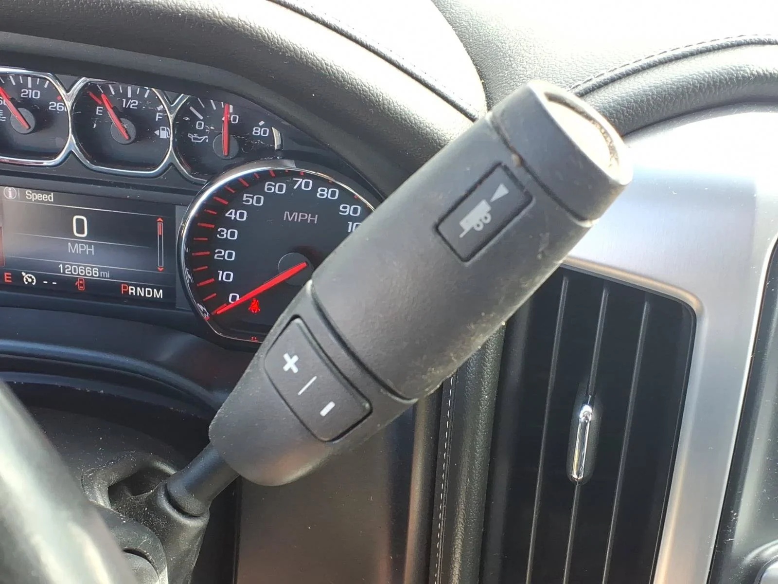 Used 2015 Sonoma Red Metallic GMC SLE image 10