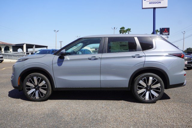 New 2026 Moonstone Gray Metallic Mitsubishi SE 1.5T 2WD image 12