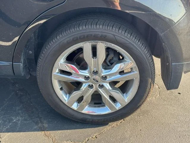 Used 2013  Ford  image 7