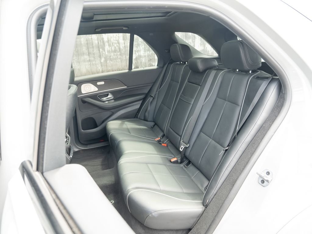 Used 2024 Gray Mercedes-Benz GLE 450 image 36
