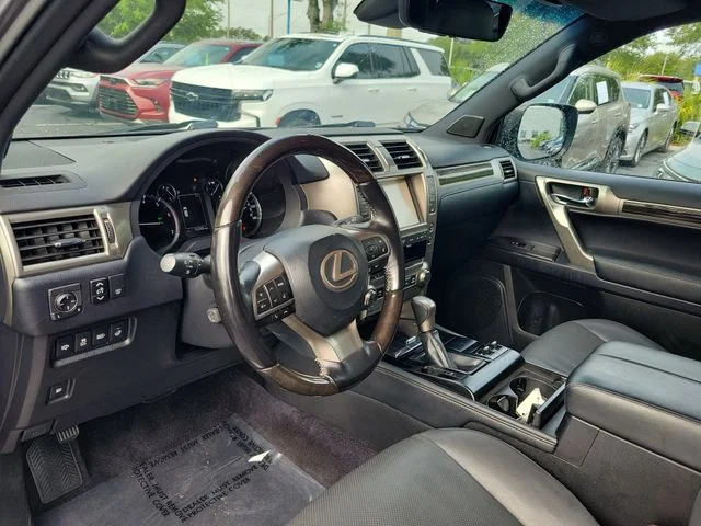 Used 2021 Gray Lexus 460 image 11