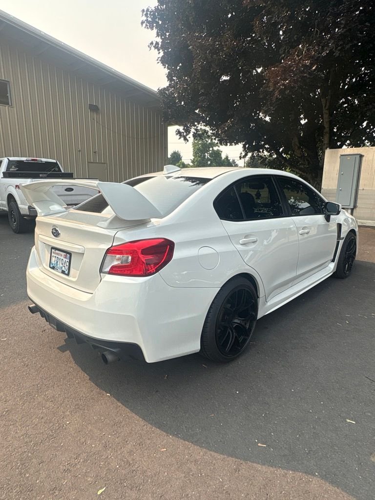 Used 2017 Crystal White Pearl Subaru Premium image 5
