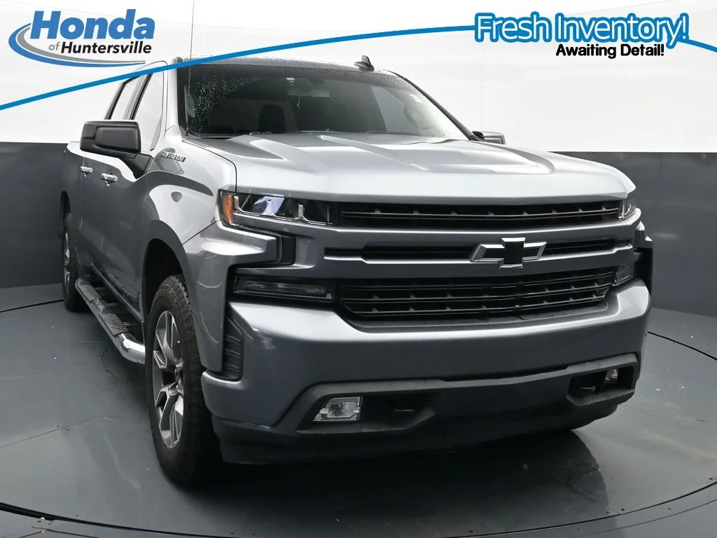 Used 2020 Steel Metallic Chevrolet RST image 1