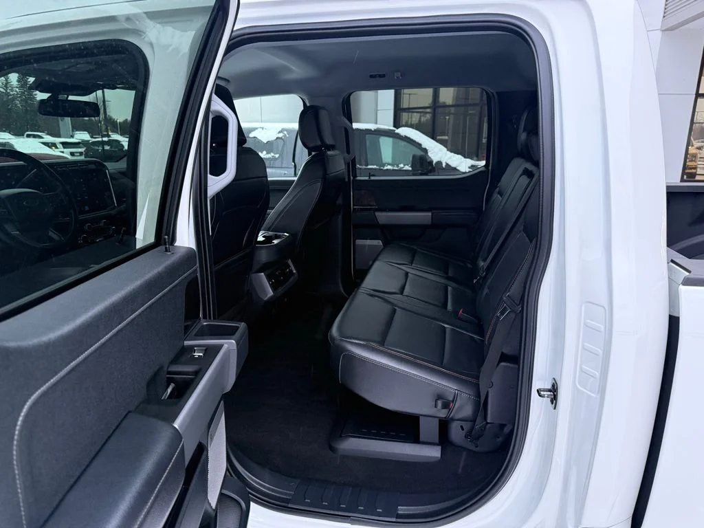 Used 2024 Star White Metallic Tri-Coat Ford Lariat image 31