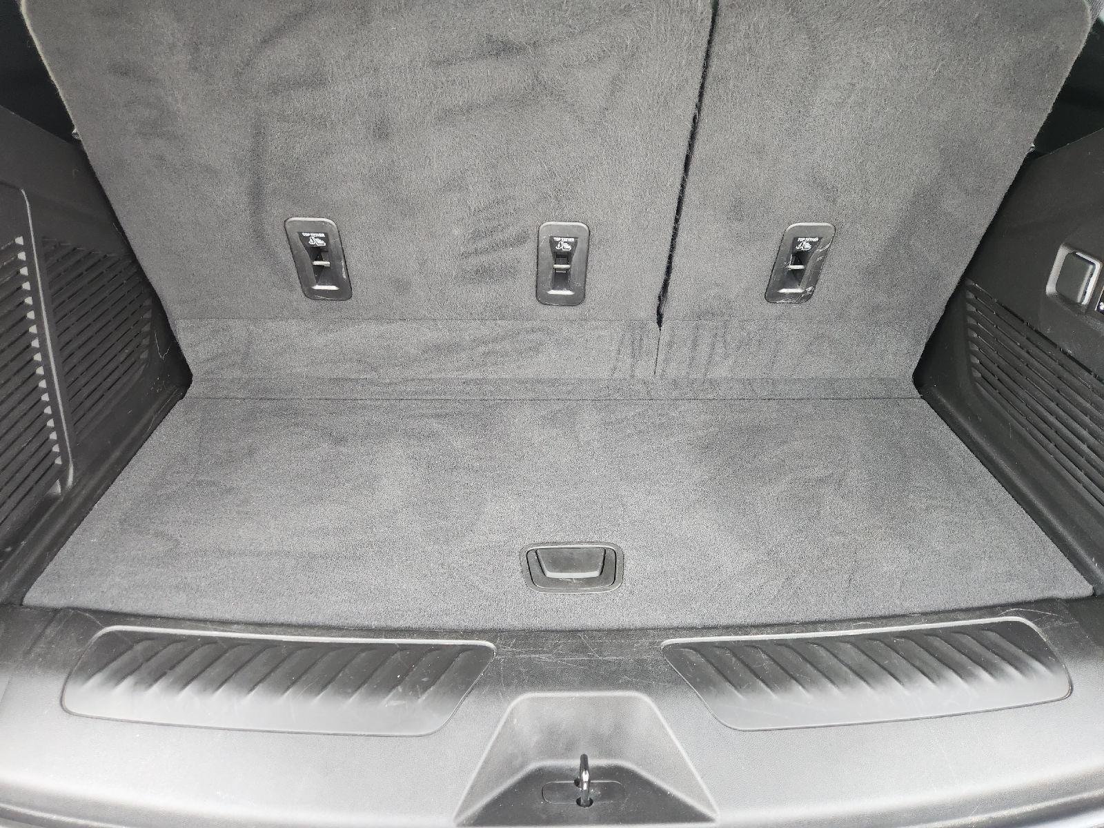 2022 Chevrolet Tahoe photo 34 of 34