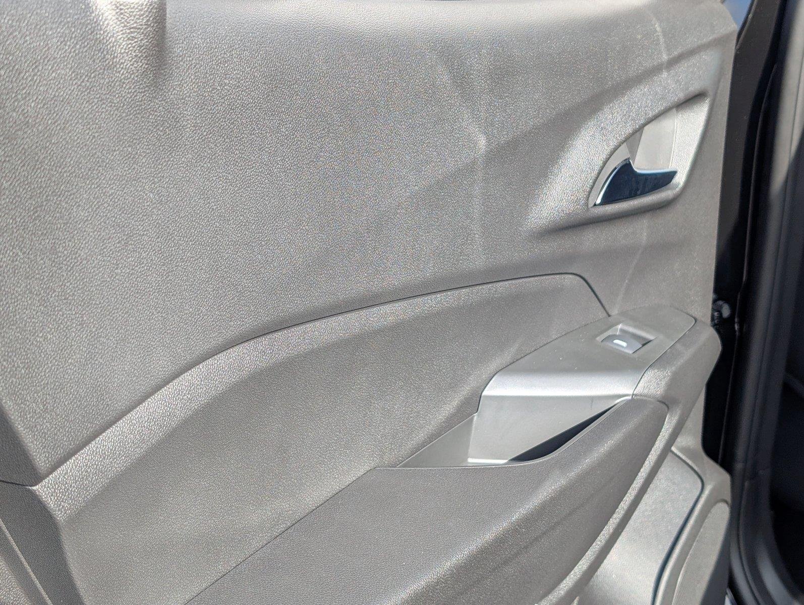 New 2026 Mosaic Black Metallic Chevrolet 2RS image 33