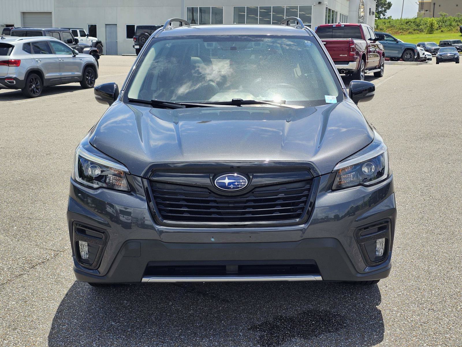 Used 2021 Magnetite Gray Metallic Subaru Touring image 2