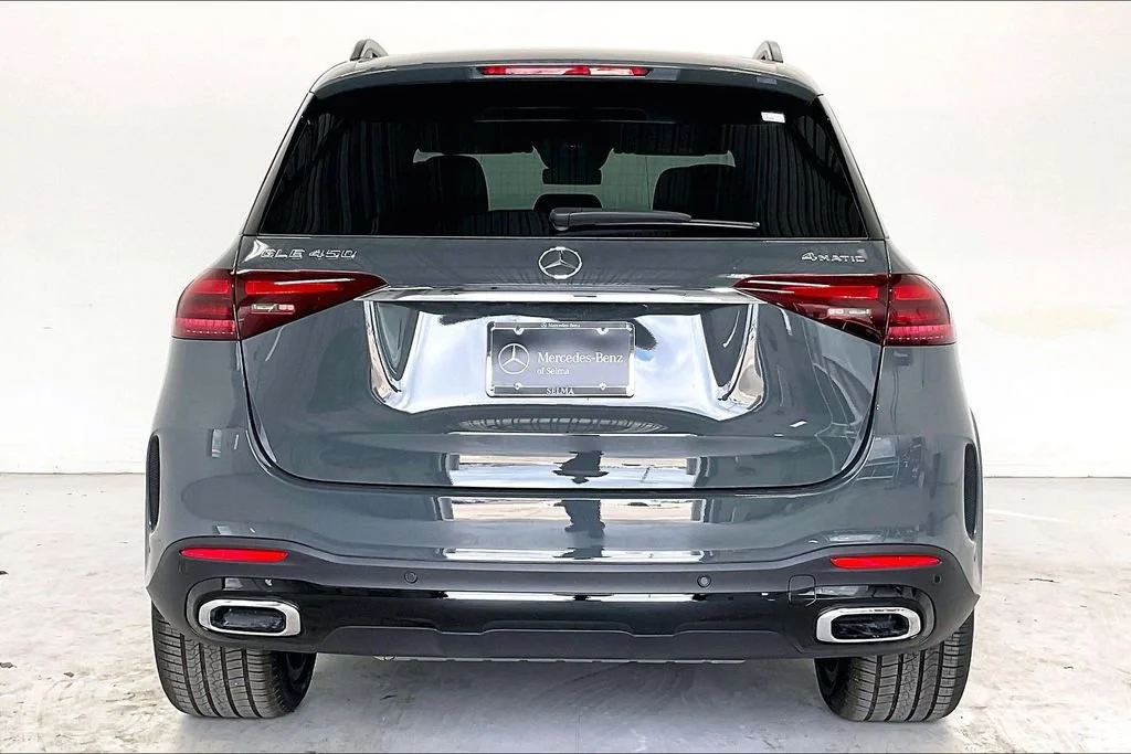 New 2026 MANUFAKTUR Silicon Grey Mercedes-Benz GLE 450 image 18