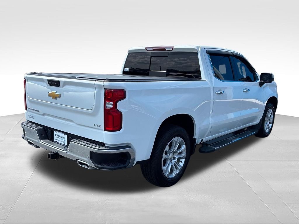 Used 2022 White Chevrolet LTZ image 5