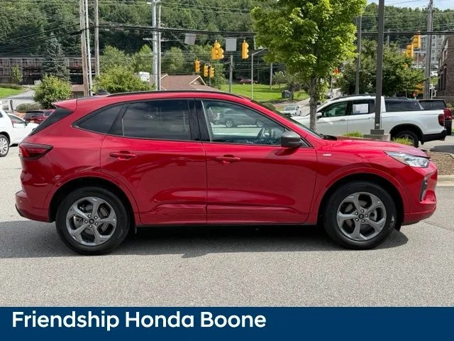 Used 2024 Red Ford ST-Line image 4