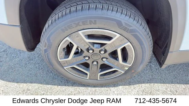 New 2026 White Jeep Laredo image 11