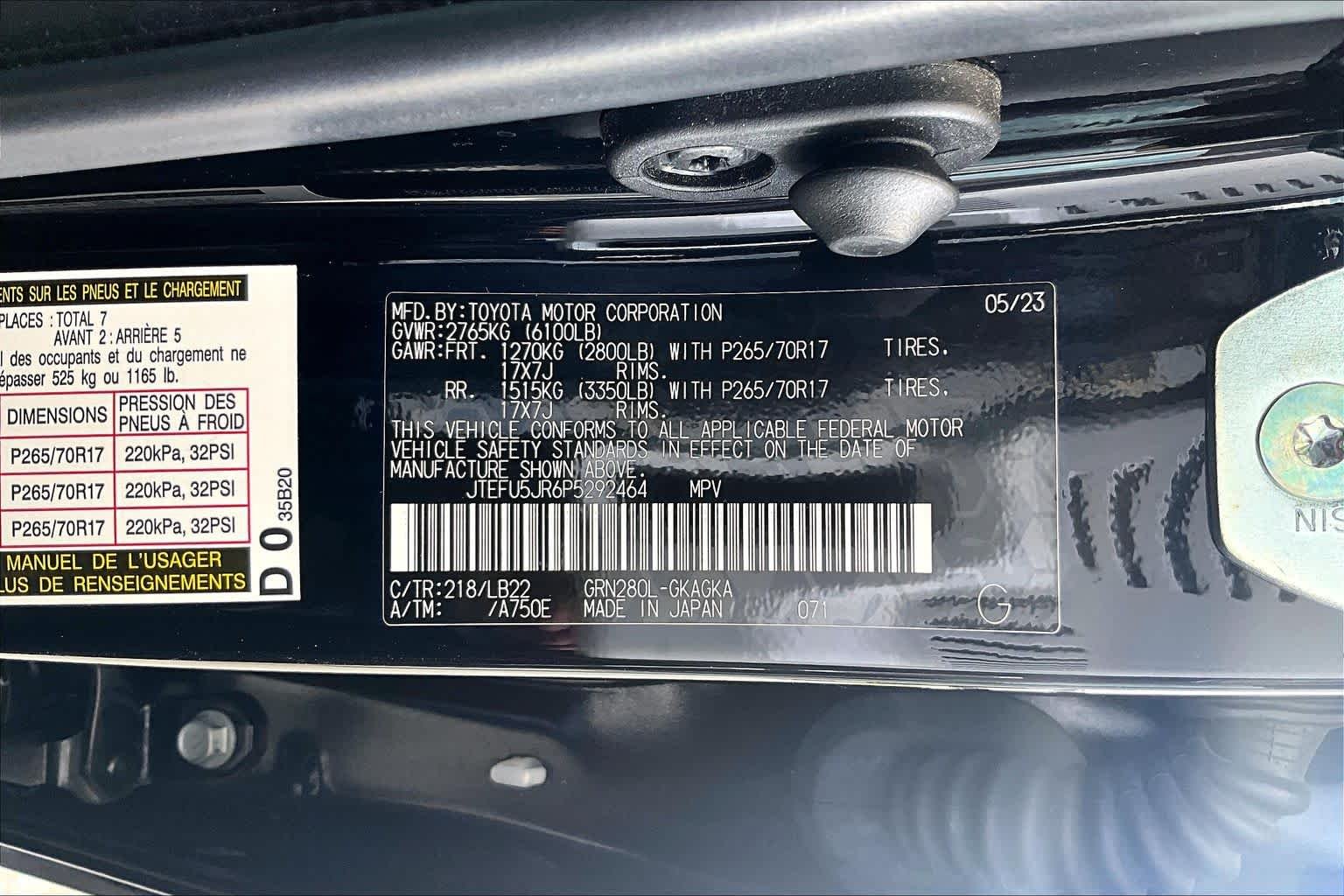 Used 2023 Midnight Black Metallic Toyota SR5 Premium image 29