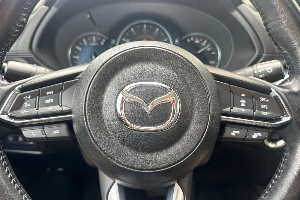 Used 2019 Black Mazda Grand Touring image 30