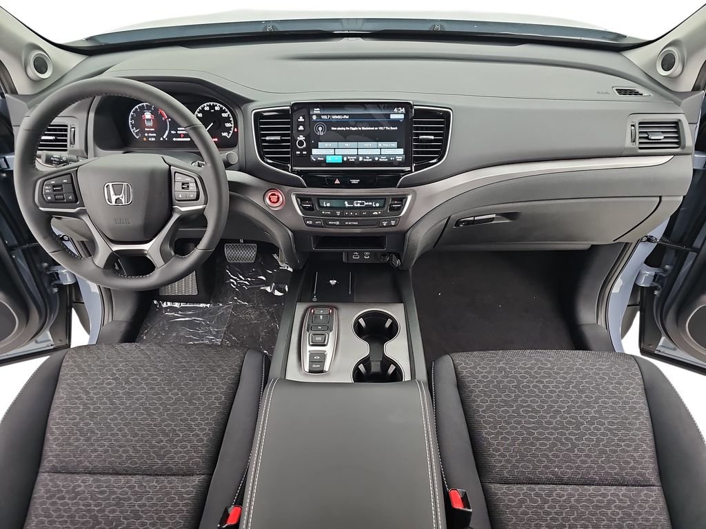 2025 Honda Ridgeline Sport - Photo 11