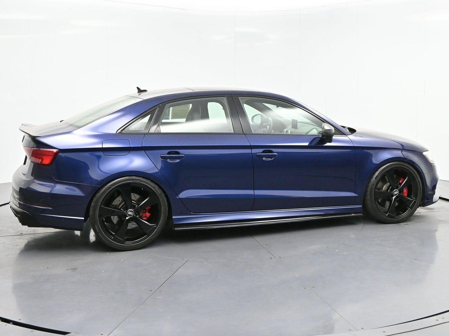 Used 2019 Navarra Blue Metallic Audi Premium Plus image 8