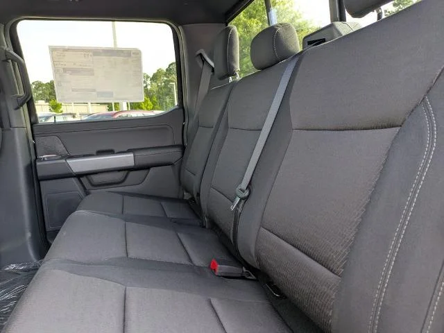New 2026 Agate Black Metallic Ford XLT image 46