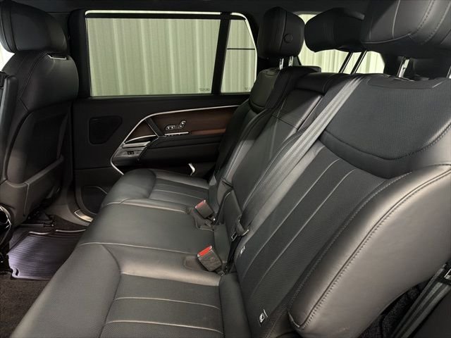 2023 Land Rover Range Rover SE - Photo 13