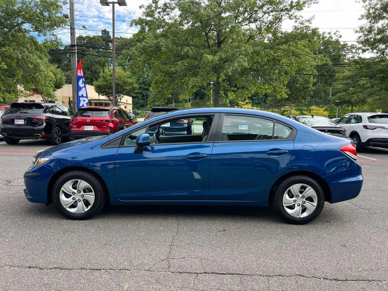 Used 2013 Blue Honda LX image 6