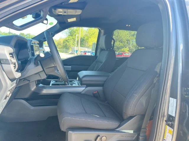 New 2026 Carbonized Gray Metallic Ford XLT image 22