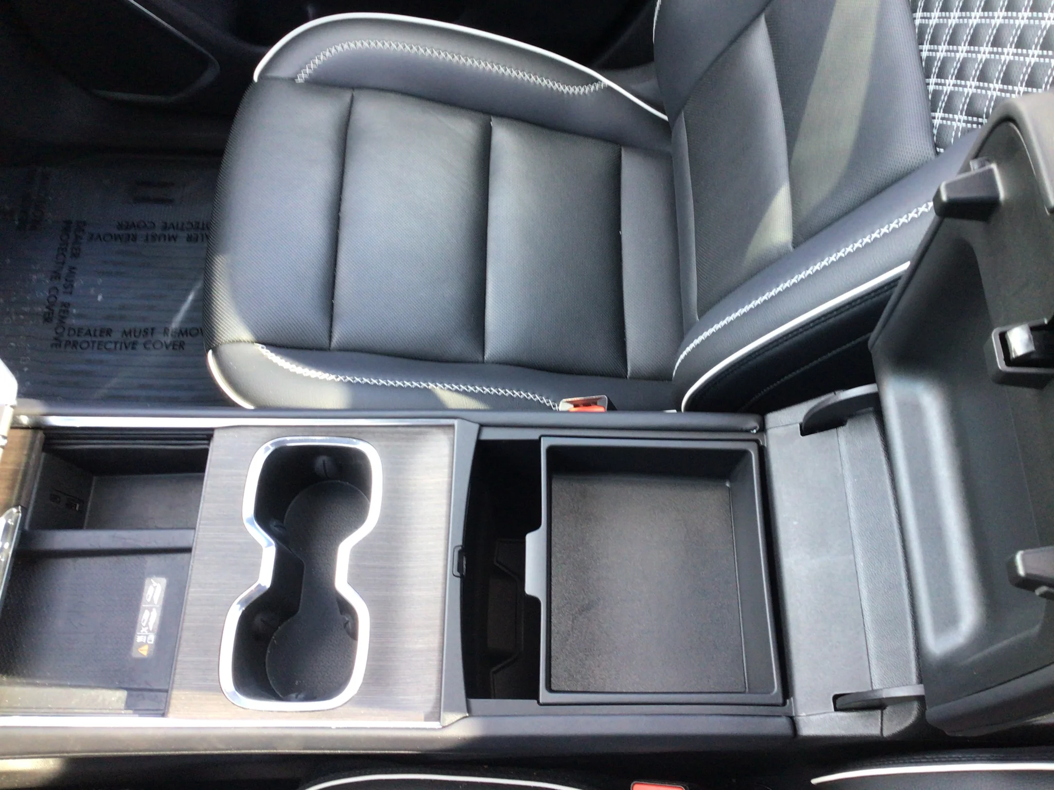 Used 2025 Downpour Metallic GMC Denali image 18