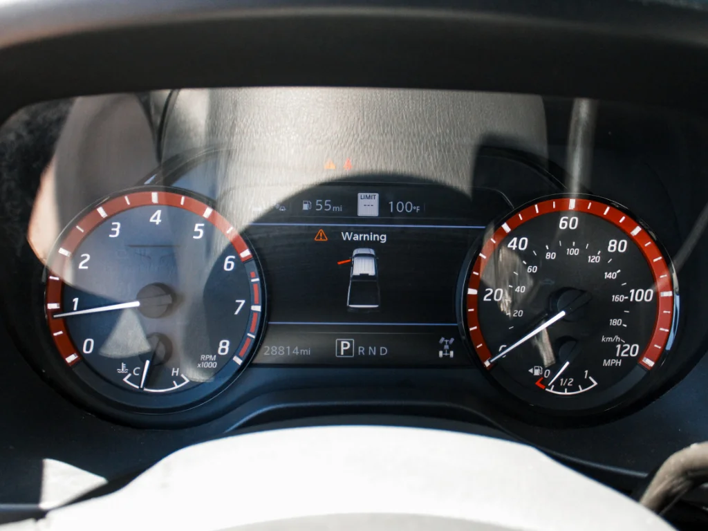 Used 2021 Glacier White Nissan PRO-4X image 18