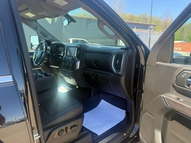 Used 2022 Black Chevrolet LTZ image 16