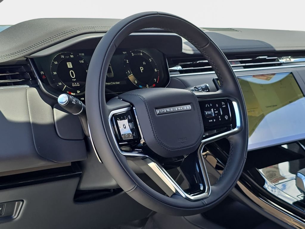 New 2026 Santorini Black Land Rover SE image 17