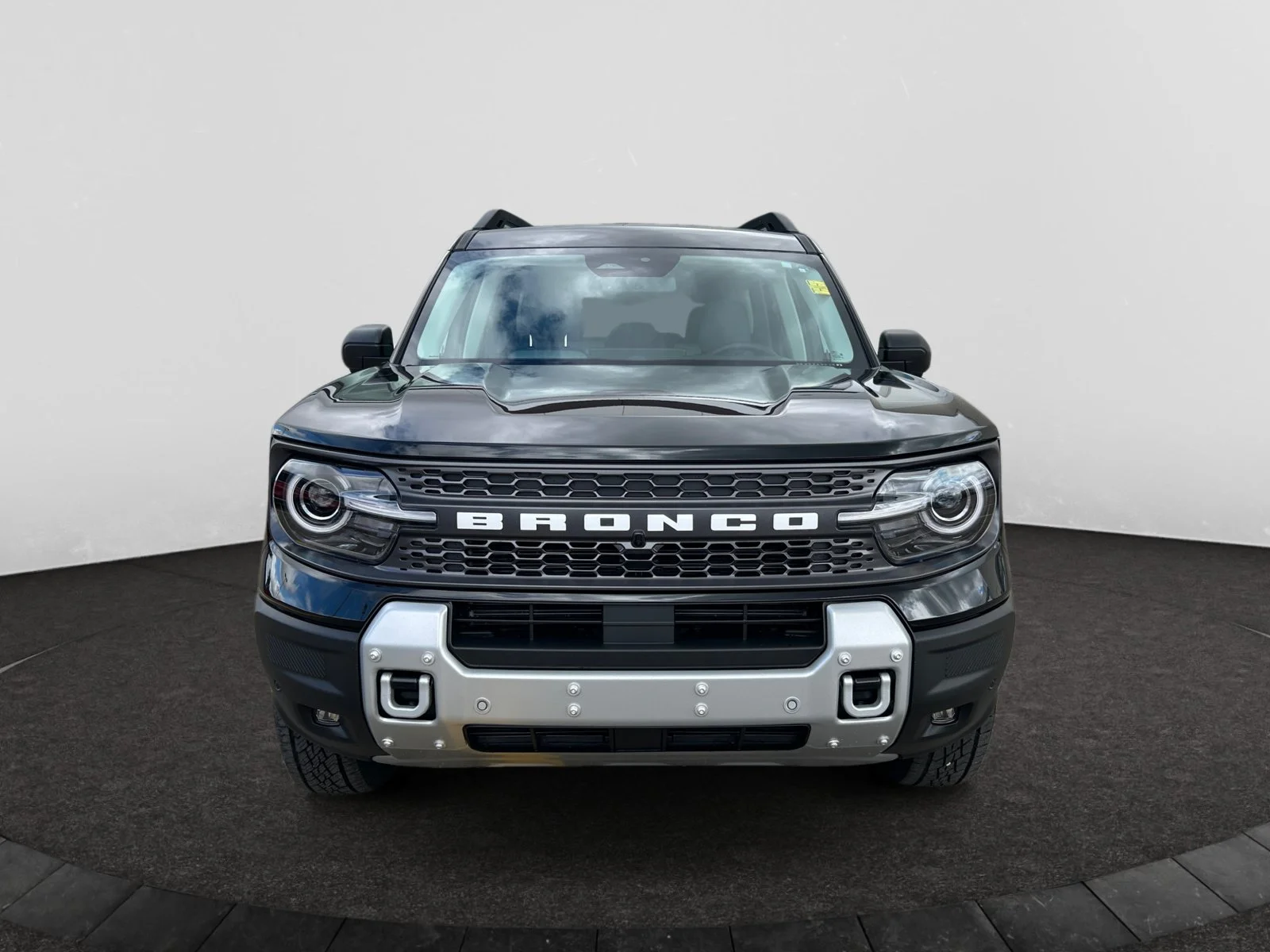 New 2026 Shadow Black Ford Badlands image 8