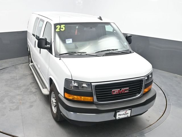 Used 2025 White GMC Work Van image 24