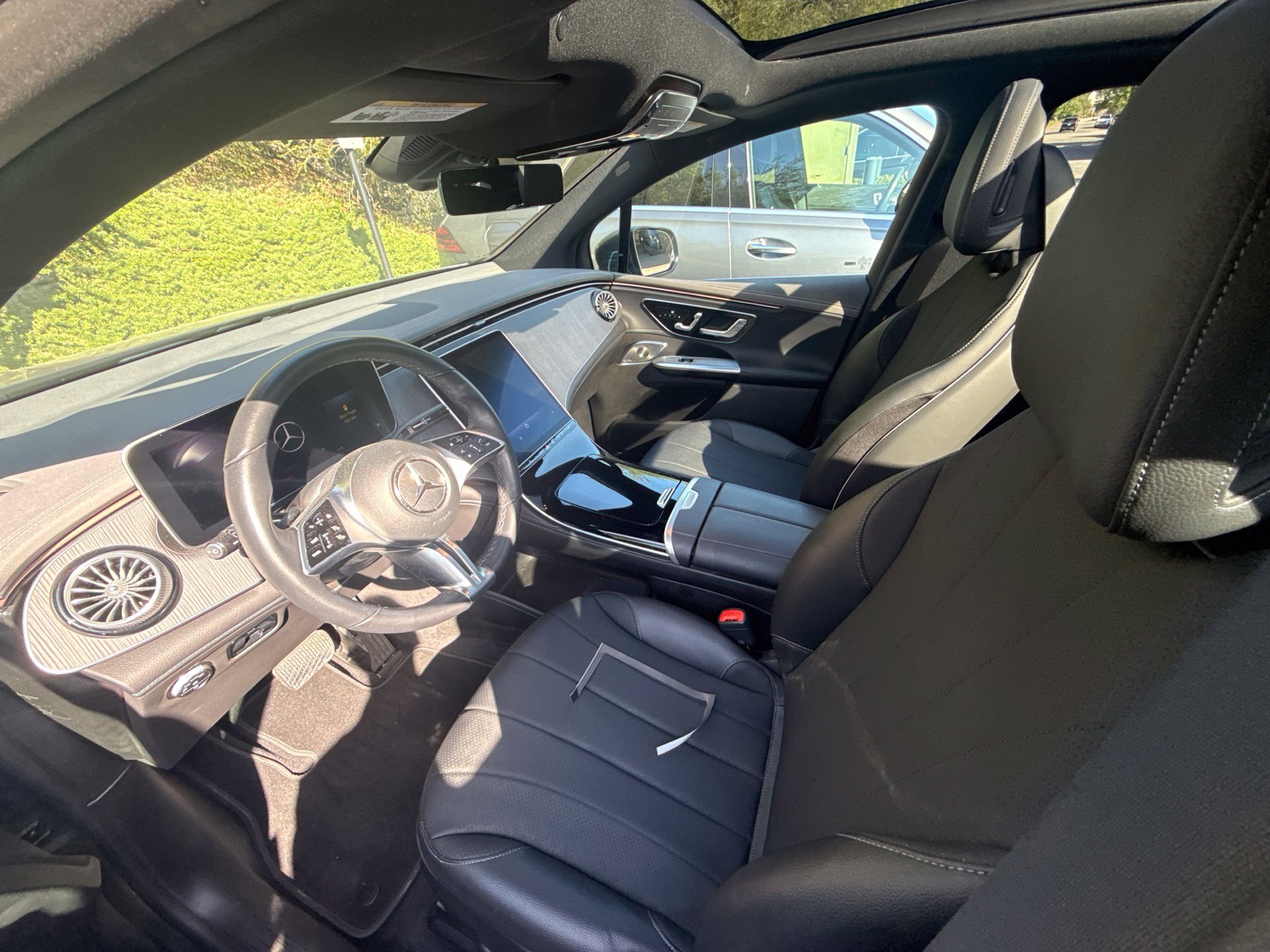 Used 2023  Mercedes-Benz 350+ SUV image 5