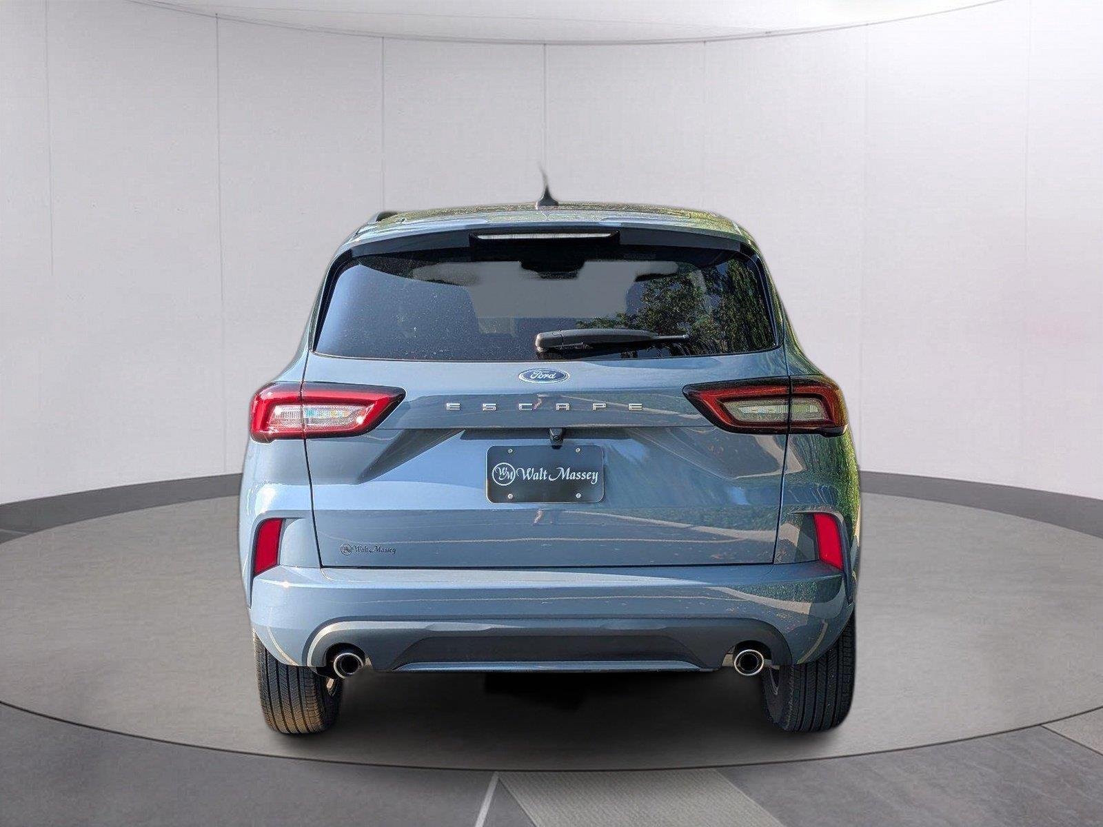 Used 2024 Vapor Blue Ford ST-Line image 4