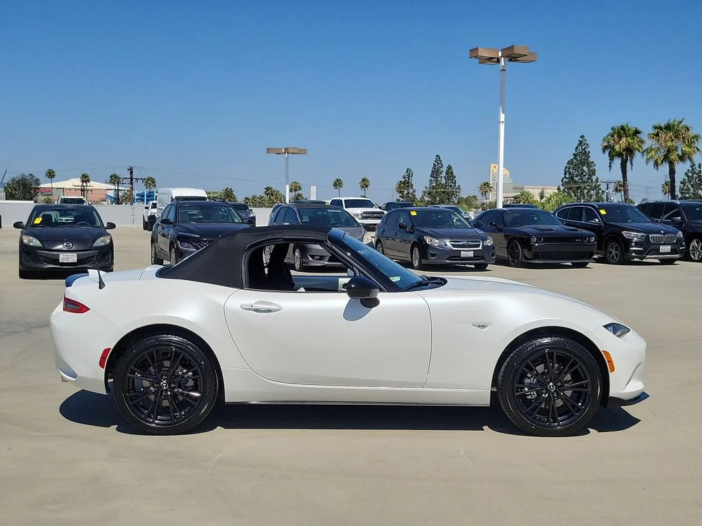 New 2026 Snowflake White Pearl Mazda Club image 25