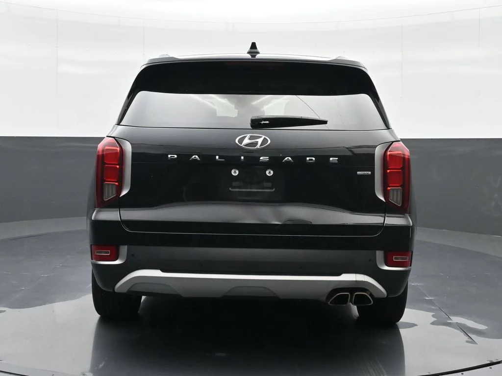 Used 2022 Black Hyundai SEL image 7