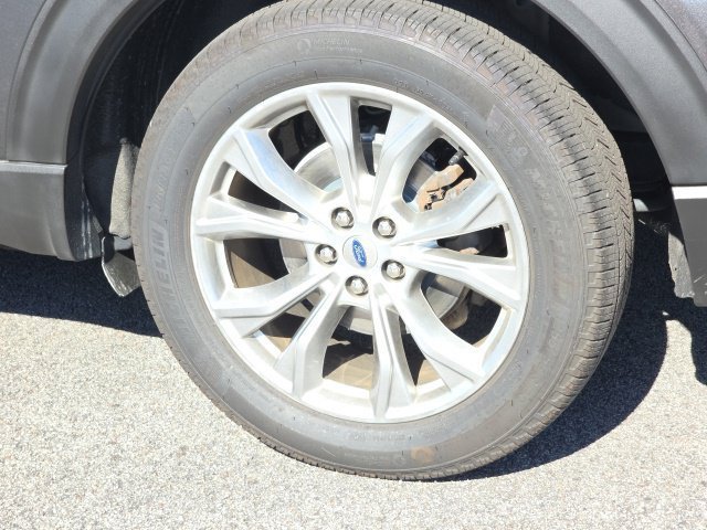Used 2020 Gray Ford XLT image 5