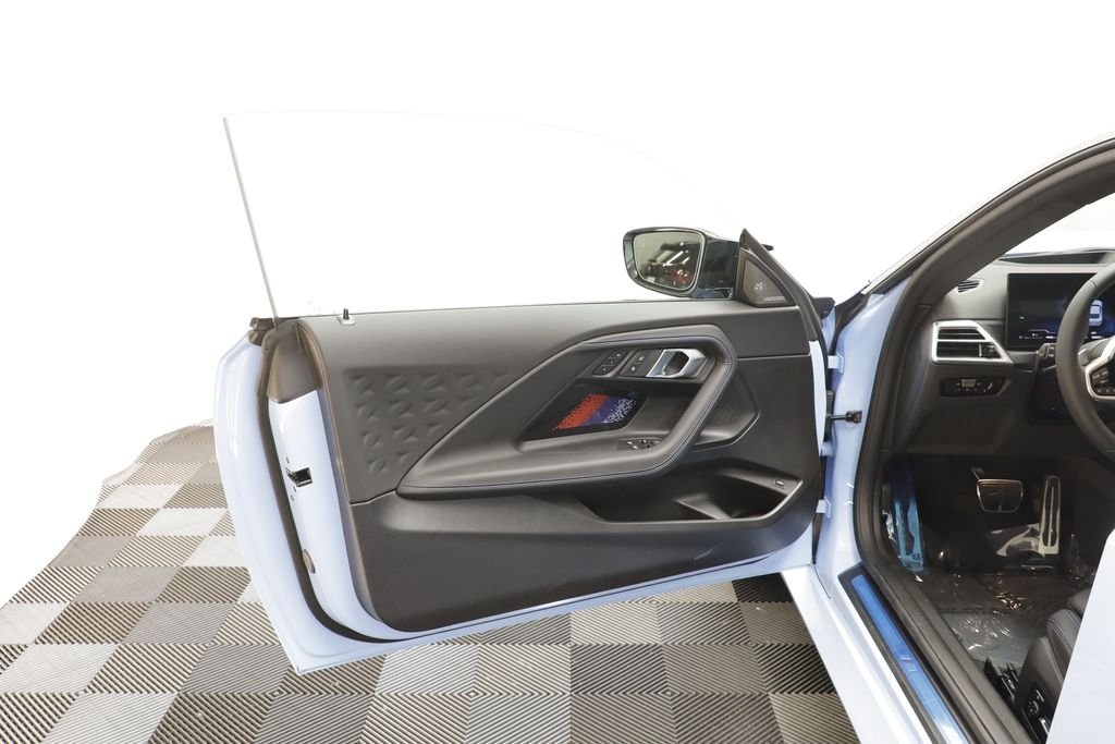 New 2026 Zandvoort Blue BMW M240i image 6