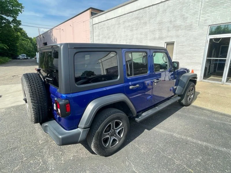 Used 2019 Blue Jeep Unlimited Sport S image 5