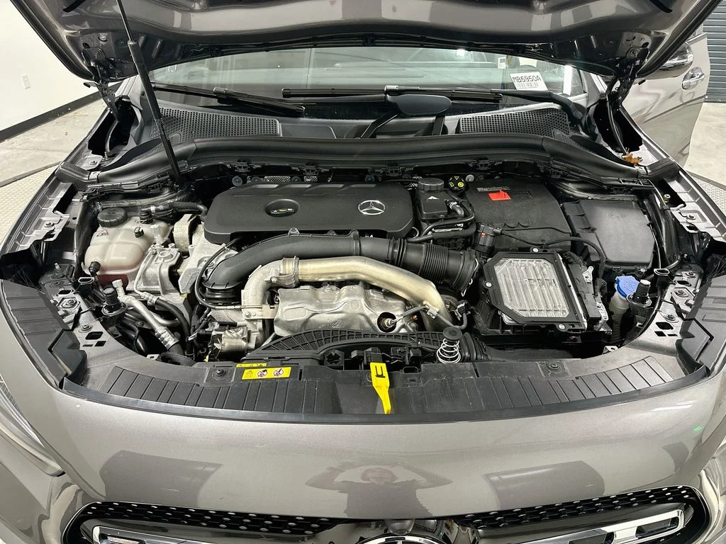 Certified Used 2025 Mountain Gray Metallic Mercedes-Benz GLA 250 image 30