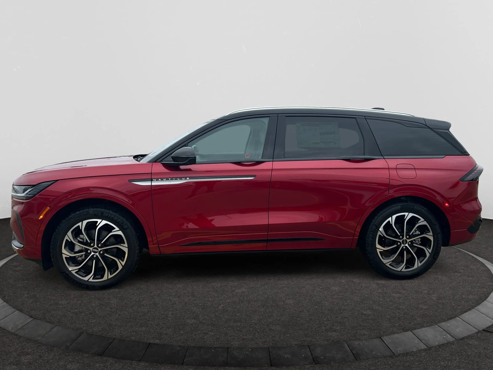 New 2026 Red Carpet Metallic Tinted Clearcoat Lincoln Reserve image 2