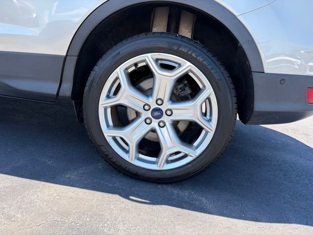 Used 2018 Gold Ford Titanium image 10