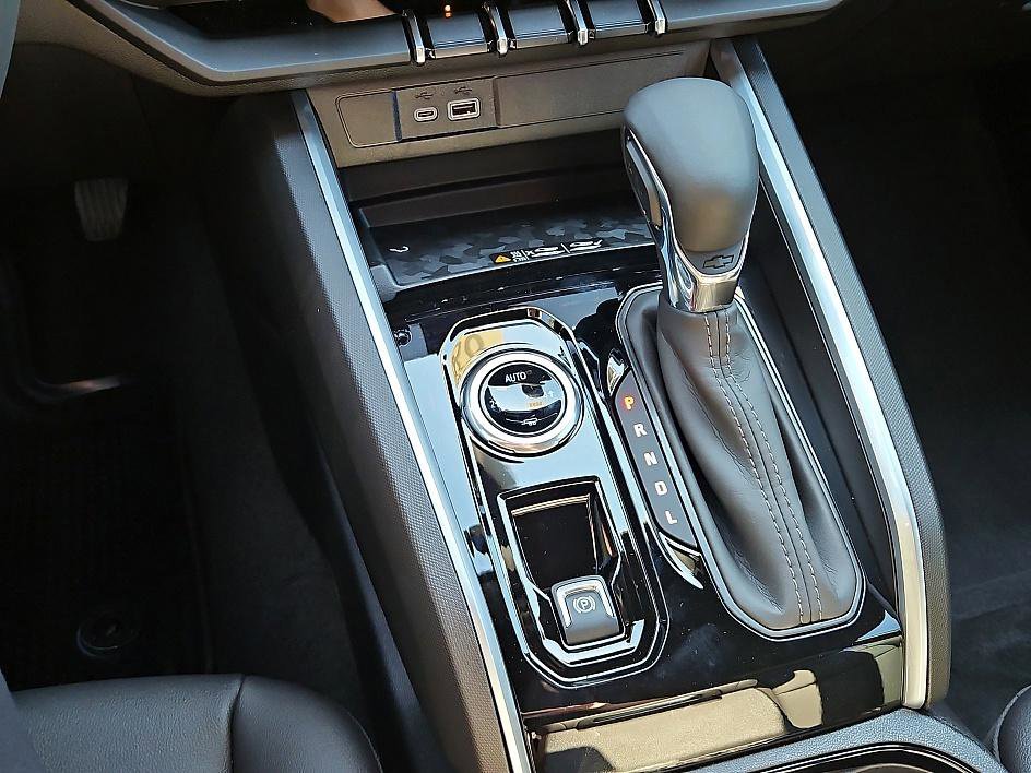 2026 Chevrolet Colorado LT - Photo 19