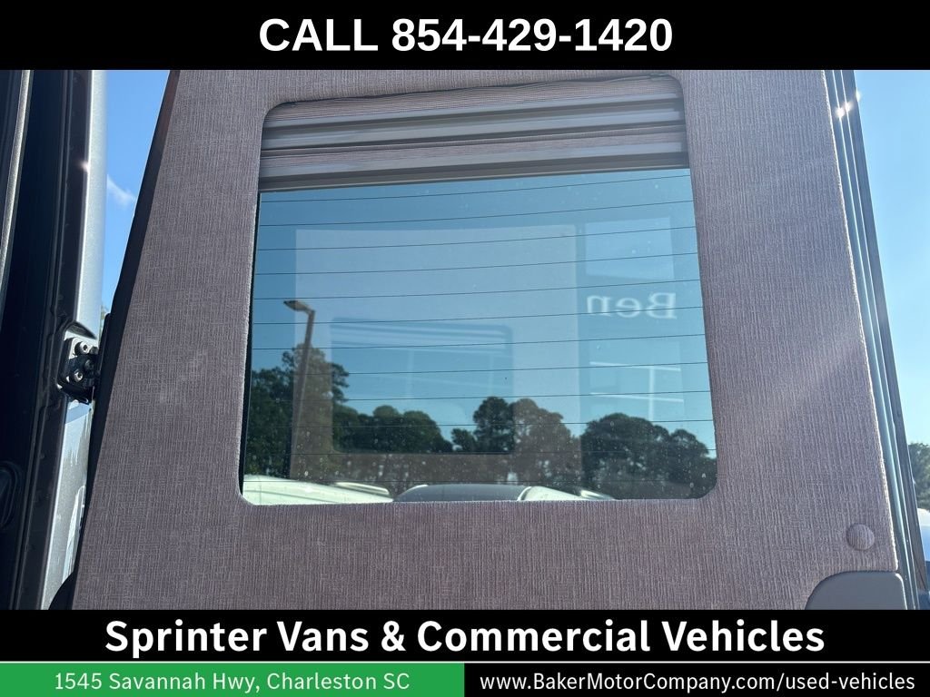 Used 2016 Gray Mercedes-Benz Road Trek image 32