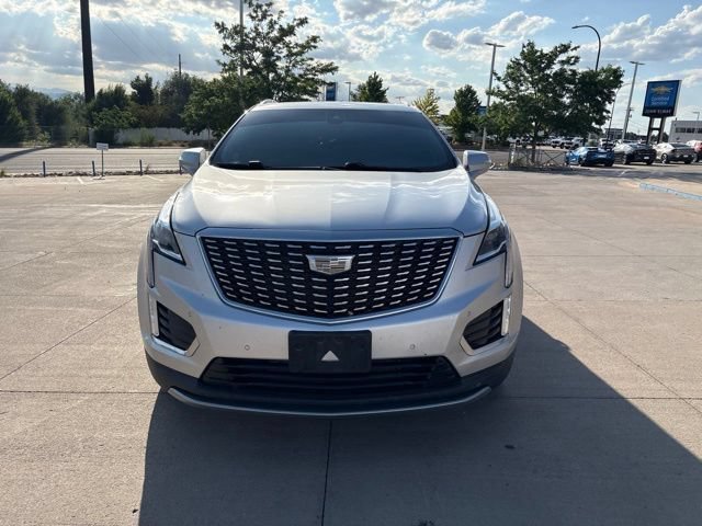 Used 2020 RADIANT SILVER METALLIC Cadillac Premium Luxury FWD image 2