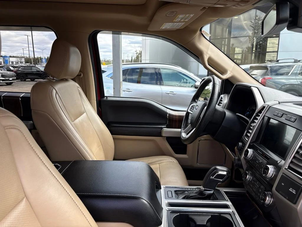 Used 2016 Ruby Red Metallic Tinted Clearcoat Ford Lariat image 29