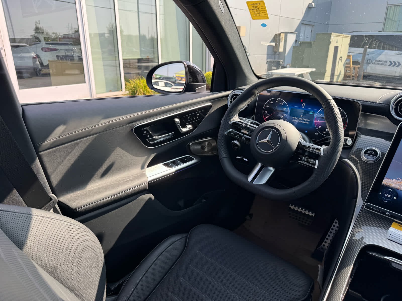 New 2027 Starling Blue Metallic Mercedes-Benz GLC 300 image 34