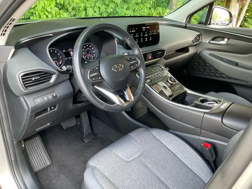 Used 2023 Silver Hyundai SEL image 23