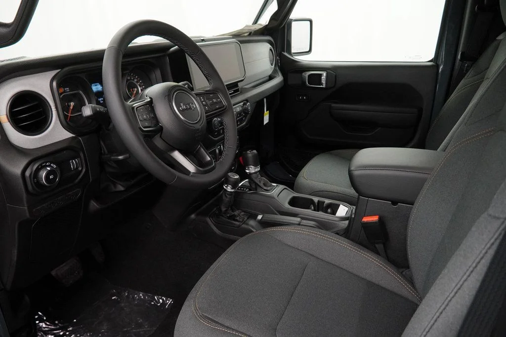 2026 Jeep Wrangler 2-Door Willys - Photo 16
