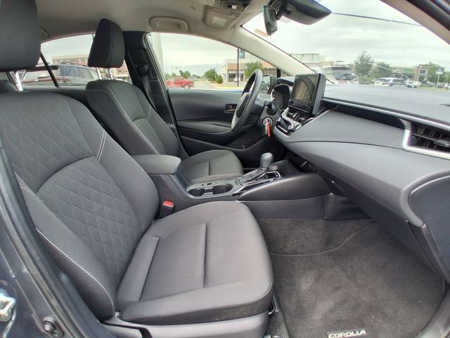 Used 2024  Toyota LE image 11