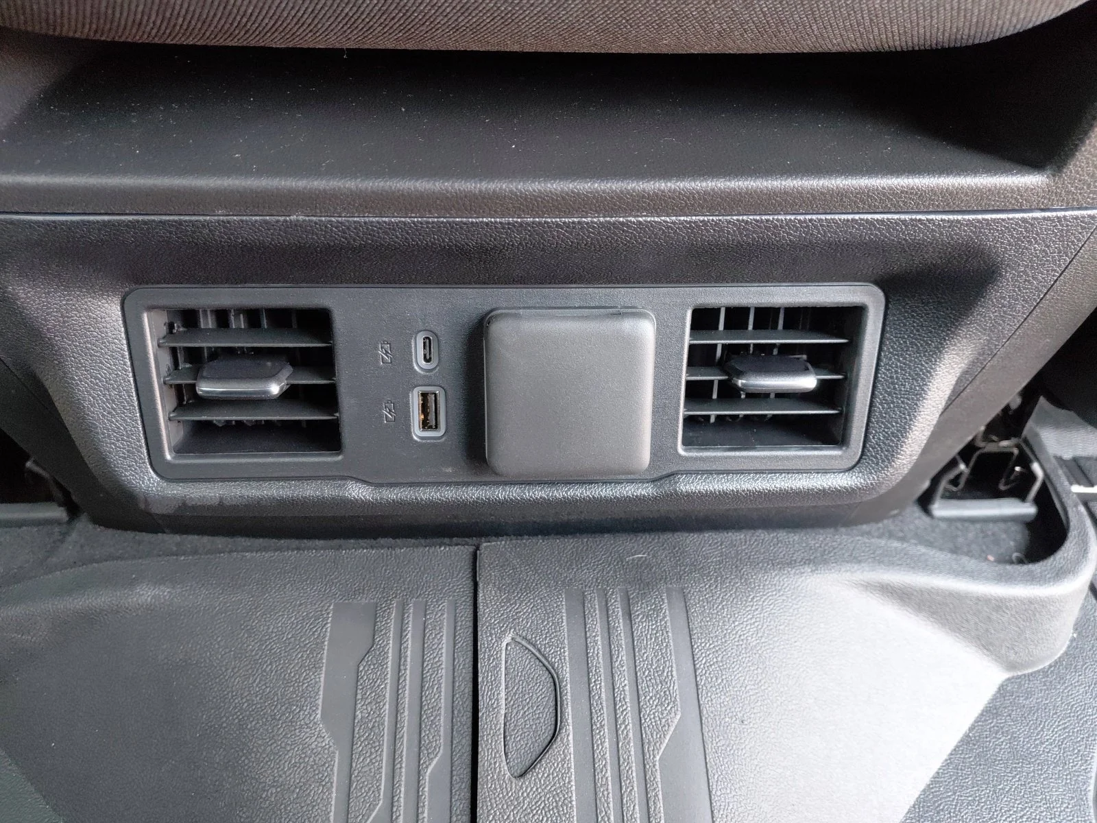 New 2026 CYPRESS GRAY Chevrolet LT image 29