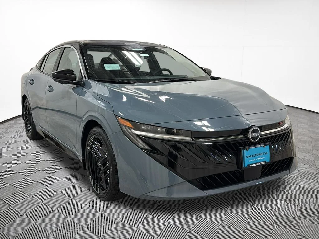 New 2026 Gray Nissan SR image 4