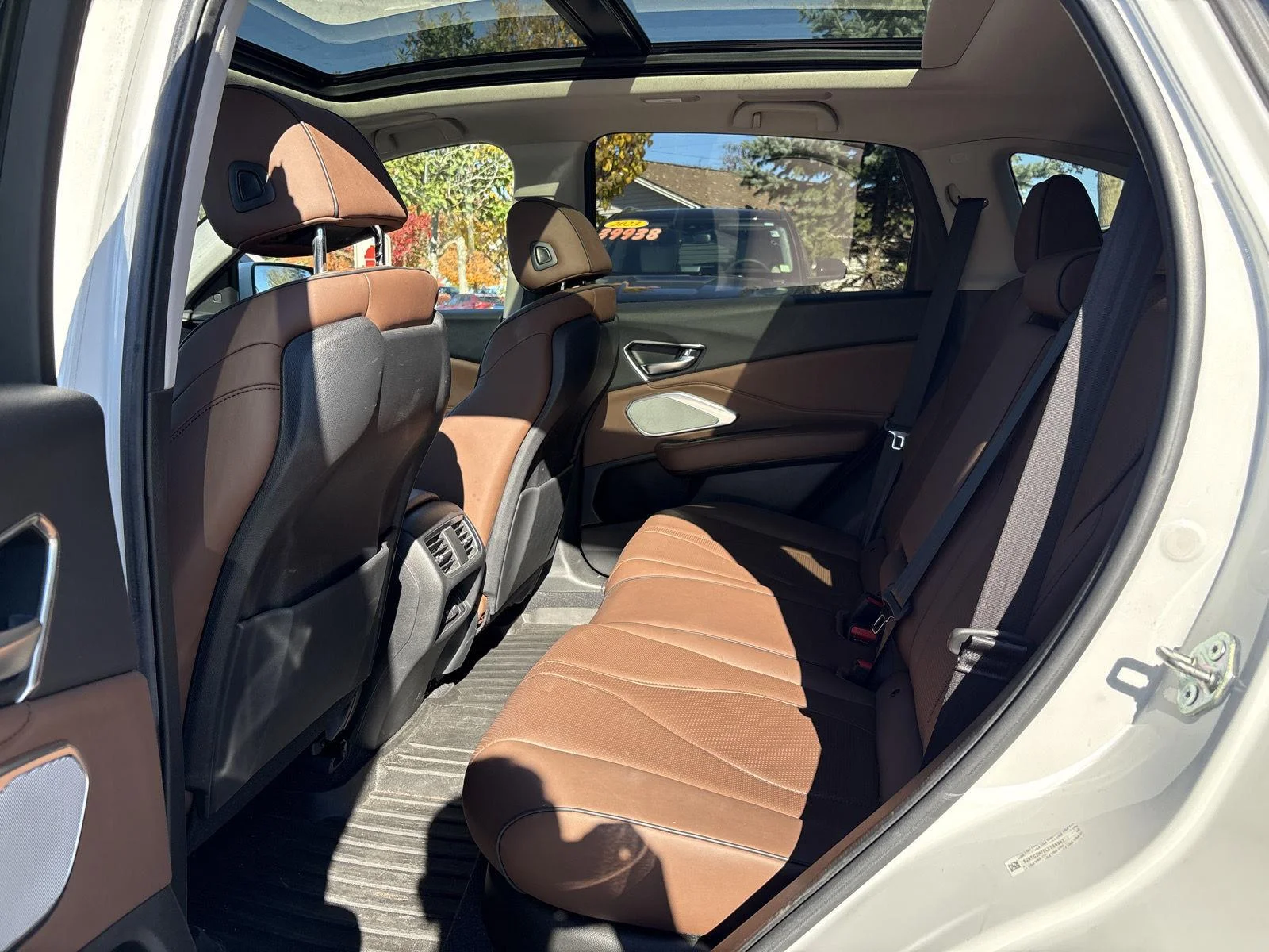 Used 2020 Platinum White Pearl Acura SH-AWD w/Advance image 16